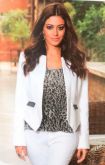 Blazer Branco com detalhe Preto